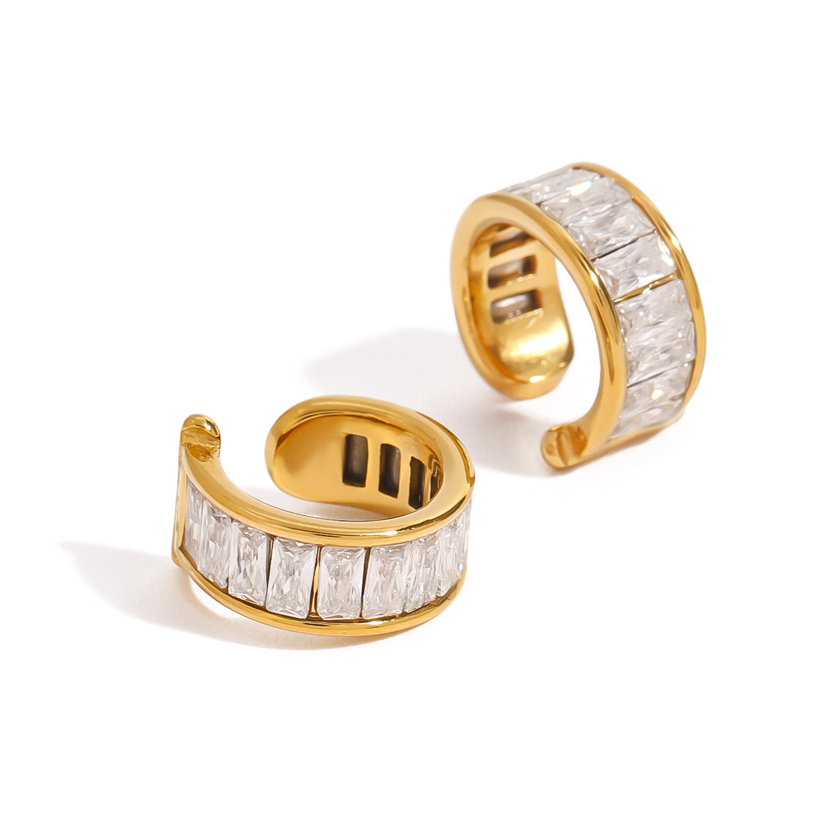 Ear Cuff Snow in Gold