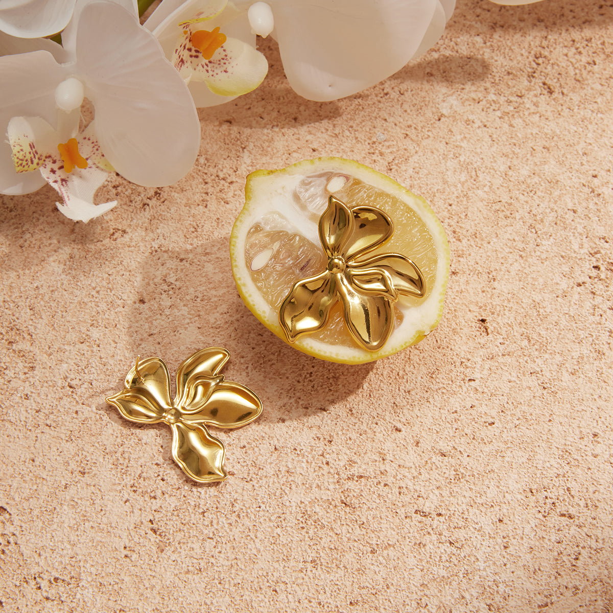Earrings Marwa in Gold