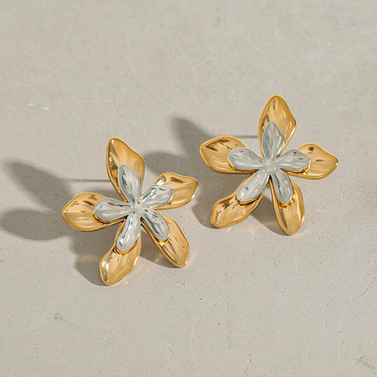 Earrings Flower in Silver Gold