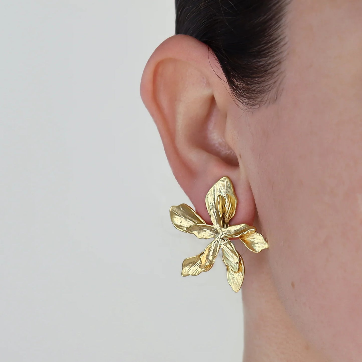 Earrings Flower in Gold